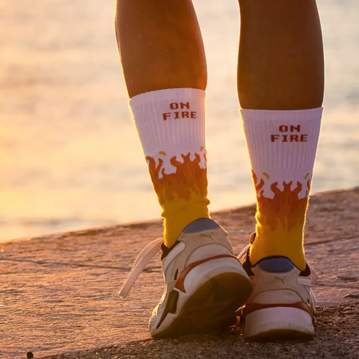 Chaussettes On Fire
