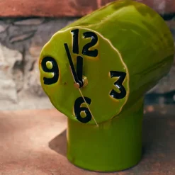 Horloge Rétro en céramique - h 17,5 cm - Olive