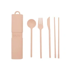 Kit de couverts réutilisables et nomades en matière biosourcée