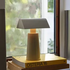 Lampe de table Caret MF1 H 22cm - Gris soie