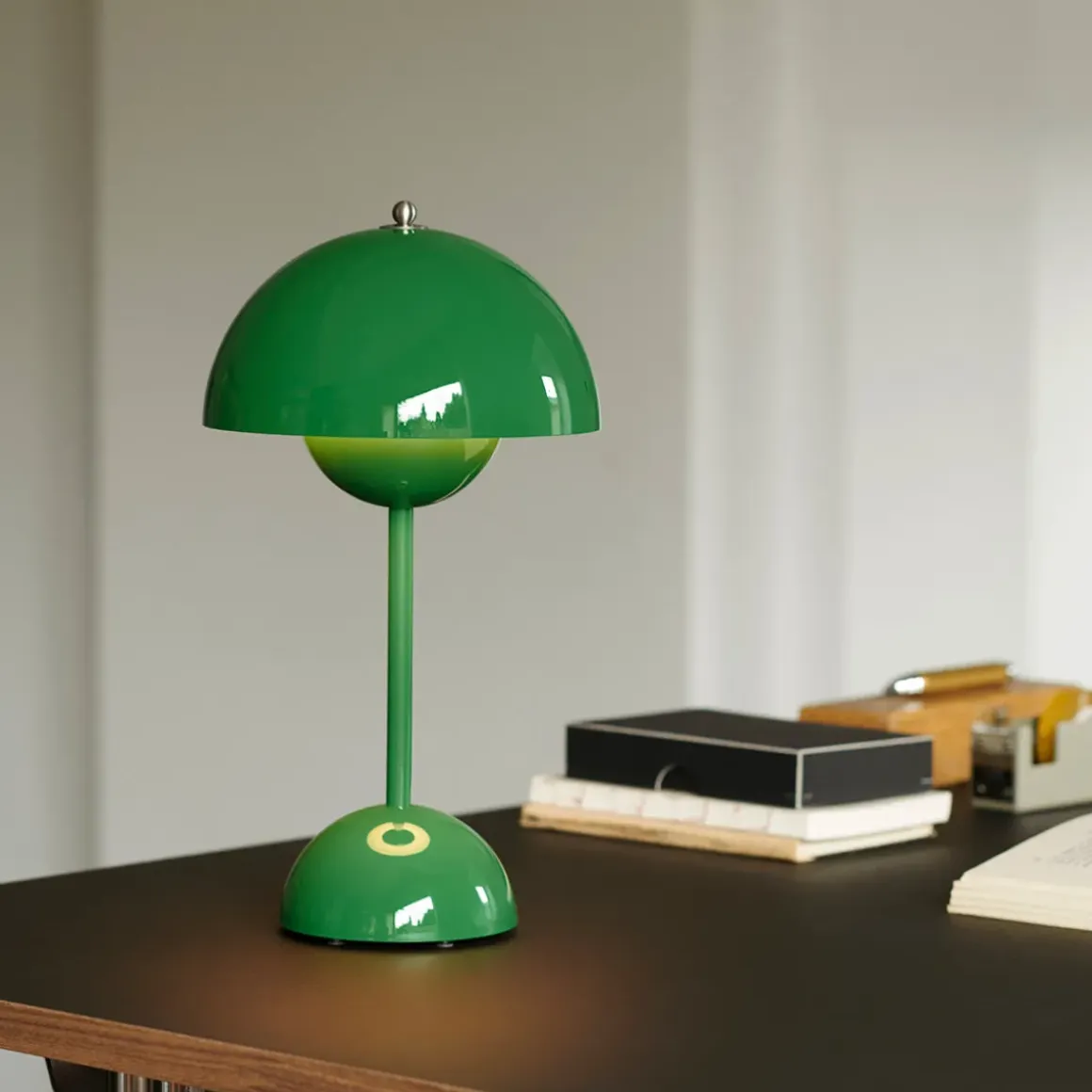 Lampe à poser Flowerpot VP9 Sans fil - Signal Green