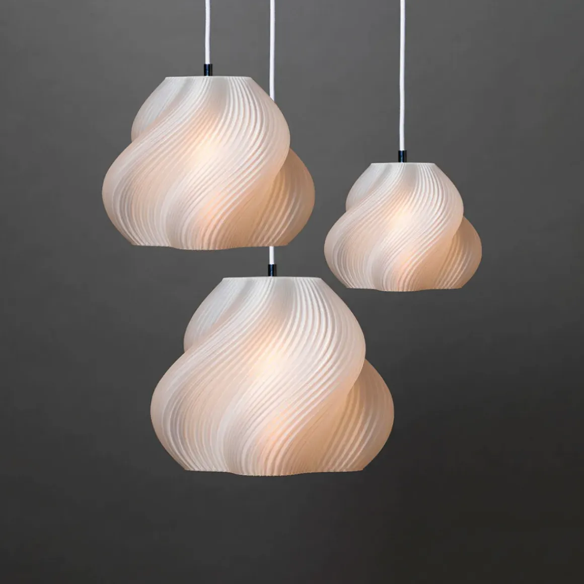 Suspension Soft Serve 01 - Brass