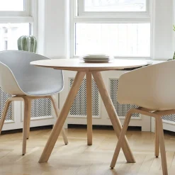 Table CPH20 Ronde Chêne huilé mat u0026 Linoleum - Crème