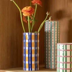 Vase Clash - Check